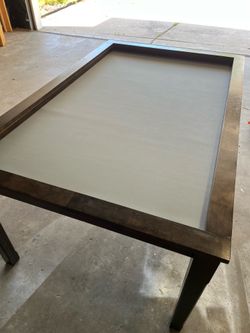 Jasper Gaming table