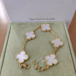 Van Cleef & Arpels bracelet