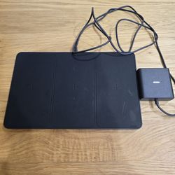 Ubiolabs Wireless 5 In 1 Charger With USB Output