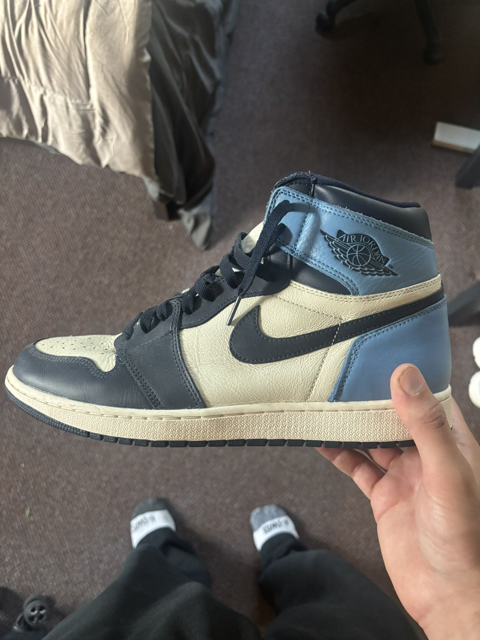 jordan 1 obsidian