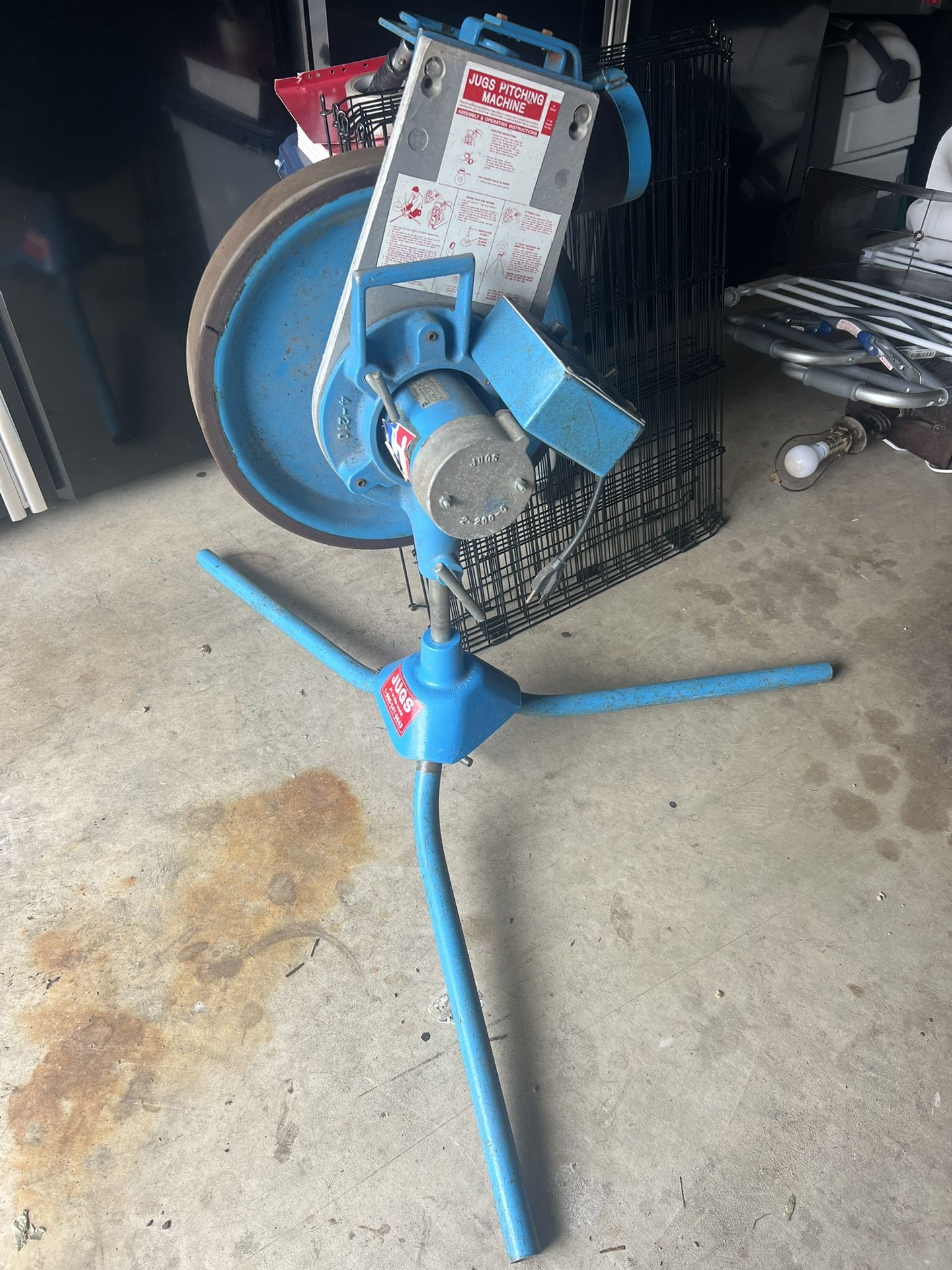Jugs Jr Softball Baseball Pitching Machine