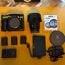 Sony A7iii Bundle, 18-105 F/4 G Lens, SmallHD 5”monitor, 3 Batteries + More