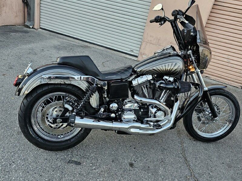 2005 harley dyna lowrider clean title low miles