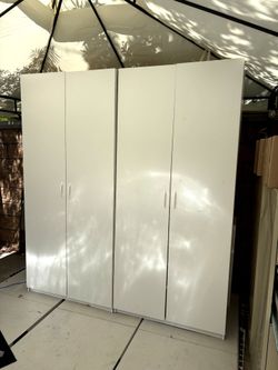 2 white cabinet