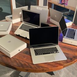 Apple Laptop Liquidation