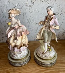1950’s   porcelain figurine