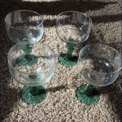 Glass cups