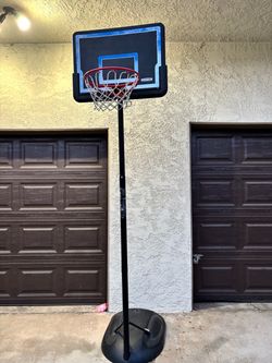 Lifetime Portable Basketball Hoop