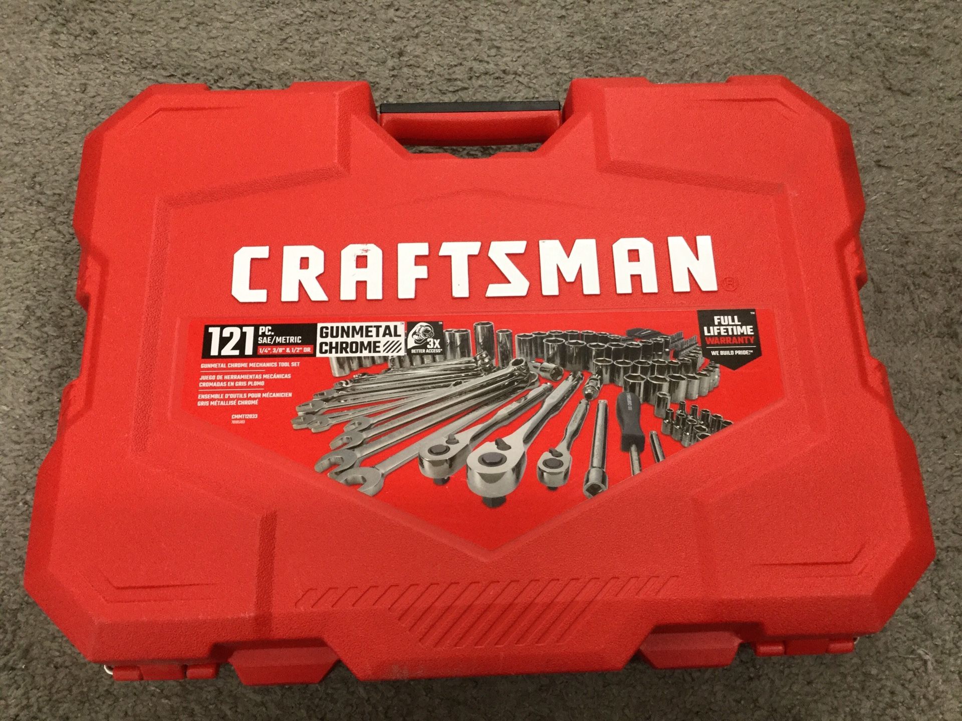 Craftsman 121 Piece SAE and Metric Gunmetal Chrome Mechanic’s Tool Set
