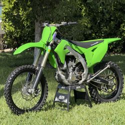 2023 Kawasaki KX250X – 51 hours – title in hand – trade for 2-stroke (125/150/250/300) or cash