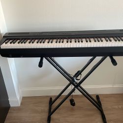 YAMAHA P125 88-Key Weighted Action Digital Piano with Power Supply and Sustain Pedal, Black