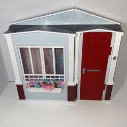 Vintage Barbie 2005 Totally Real Folding Doll House