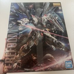 Master Grade Freedom Gundam (2.0)