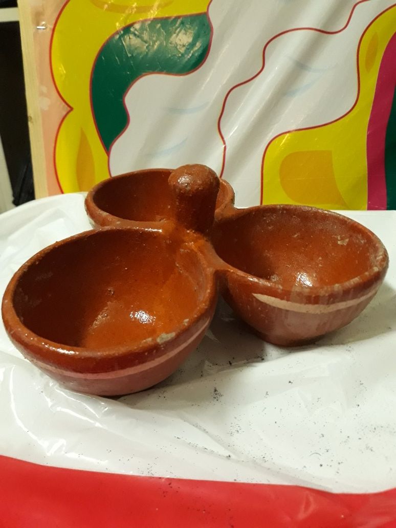 Mexican clay pots / Salsa Holder