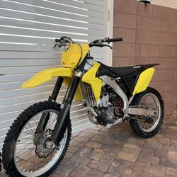 2015 Suzuki RM-Z