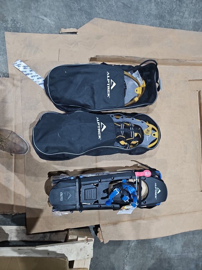 New ALPTREK SNOW SHOES