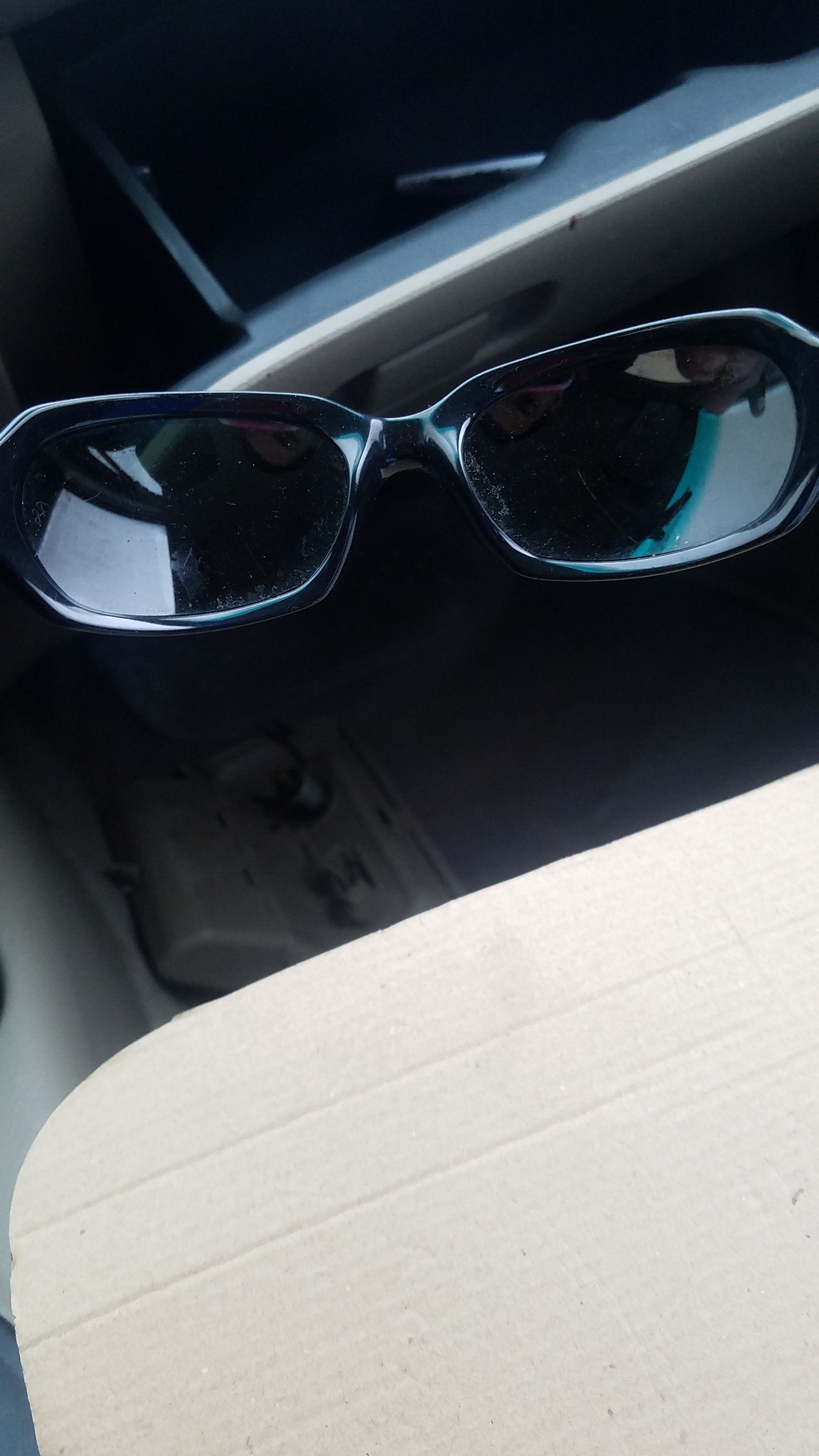 Ray ban