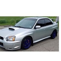 Fully loaded. 2004 Subaru .Beautiful Shape 4x4Wheels.