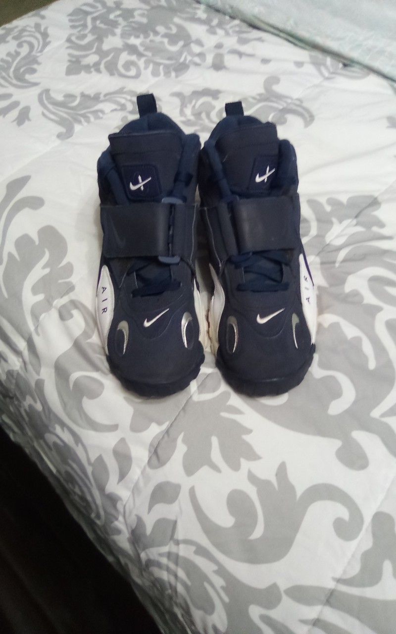 Men's Nike Size 12