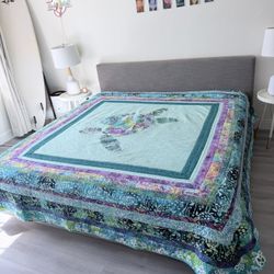 King Size Bed + Premium Memory Foam Mattress (Under 1 Year Old)