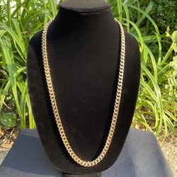 Gold Chain Cuban Necklace 30in 8mm