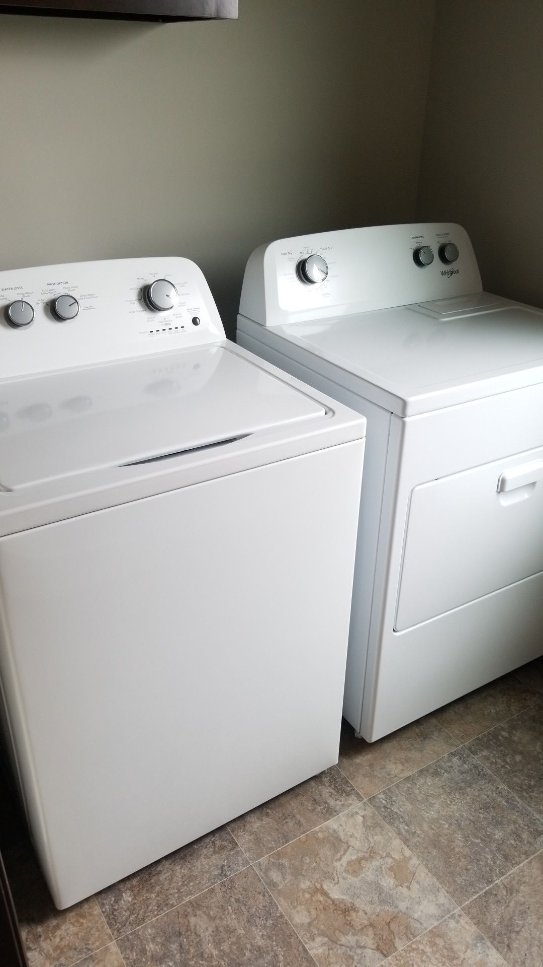 2018 Whirlpool Washer & Dryer