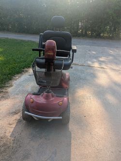 Red Scooter $500 obo