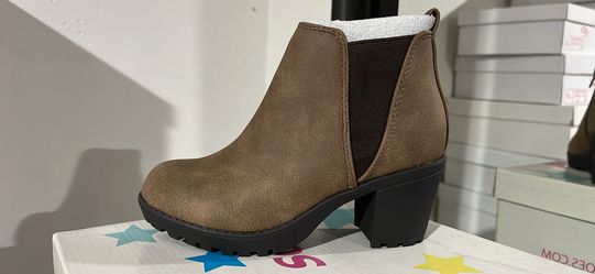Girls Brown Ankle Boots 