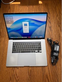 MacBook Pro 16 inch 2019 16GB RAM 512GB SSD MacOS Tahoe camera doesn’t work