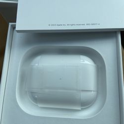 AirPod Pro with MagSafe 