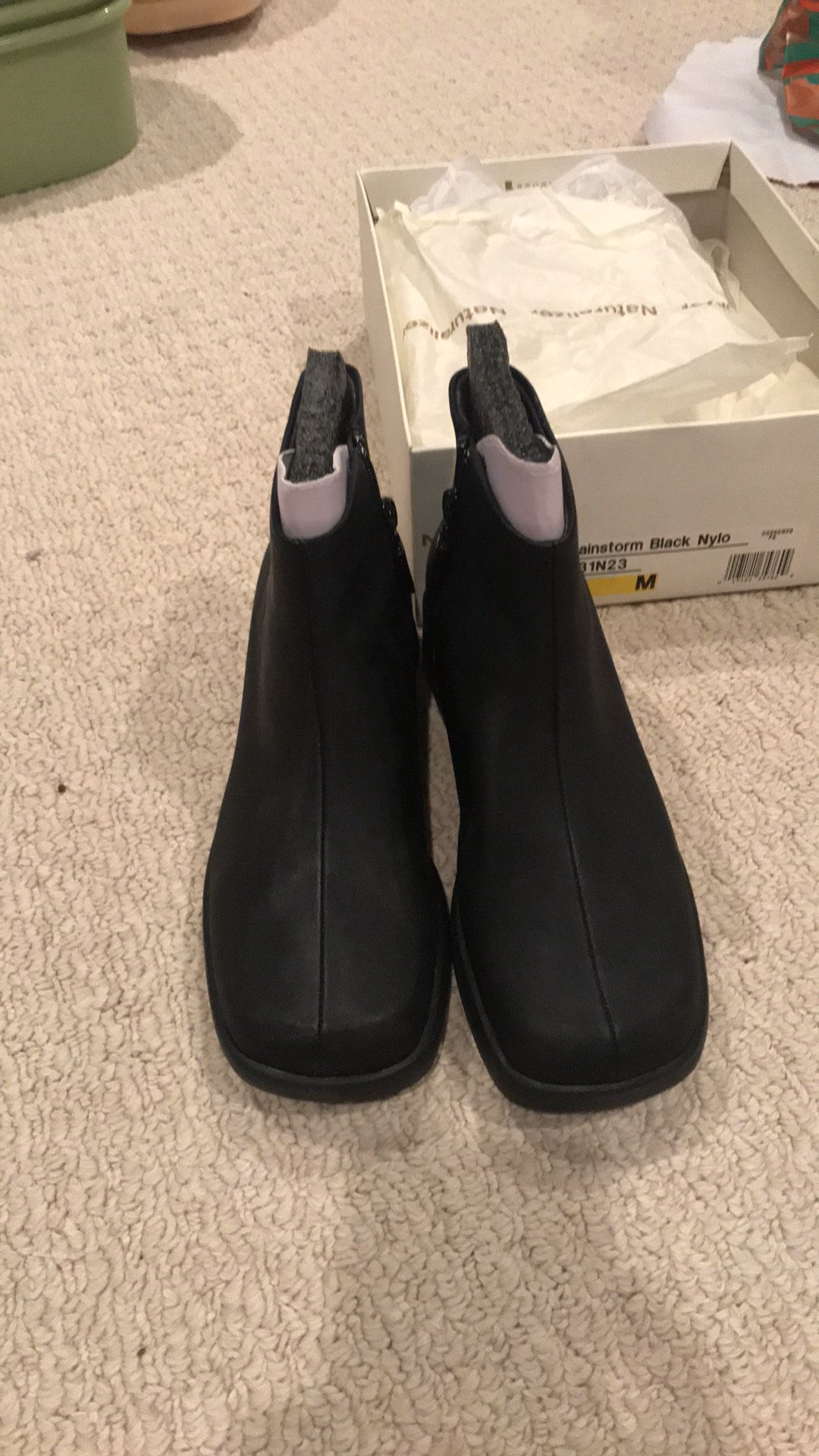 Naturalizer rain boots - Size 7
