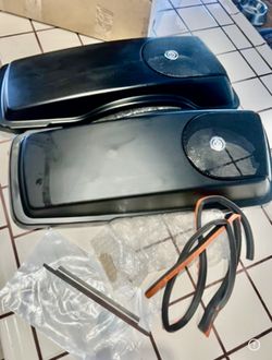 Harley Davidson Saddlebag Speaker lids