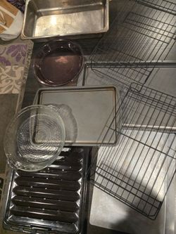 Oven baking cookie sheets cooling rack, pie pans kitchen
