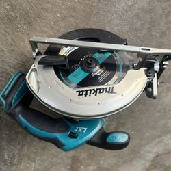 Makita Circular Saw