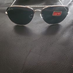 Inspire Ray Glasses in Box