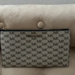 Michael Kors Handbags