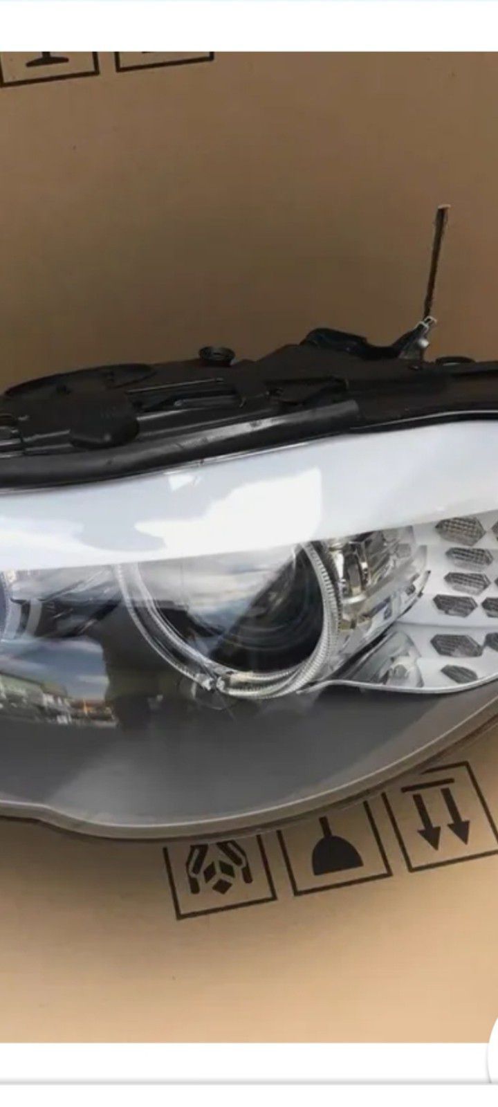BMW 2013 BMW 535I XDRIVE DRIVER SIDE HEADLIGHT  ONLY ONE Make Me an Offer 