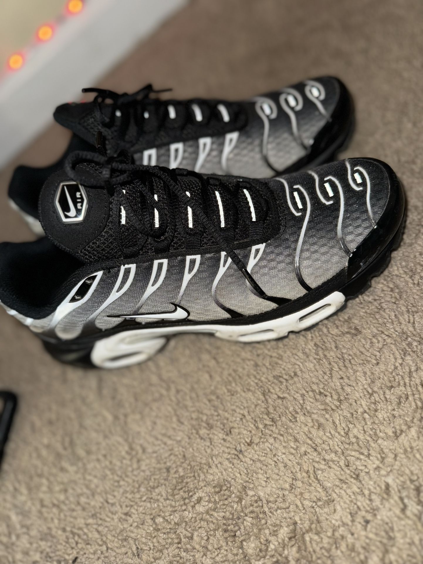 Airmaxs
