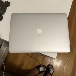 MacBook 