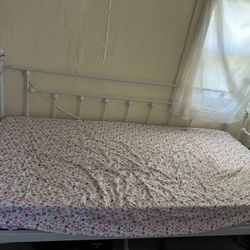 Cama Para Una Persona 
