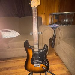 Squier Fender Strat 
