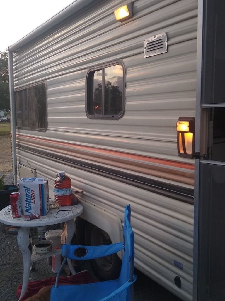 Photo Komfort Pull Trailer