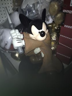 Rare retired large big fig Disney Star Wars Jedi Mickey Mouse great condition