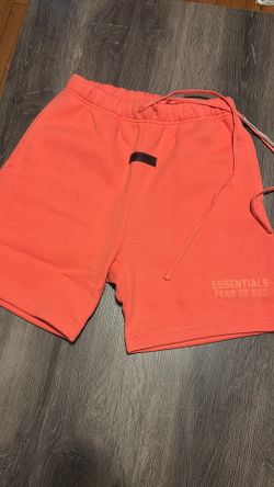 ESSENTIAL SHORT