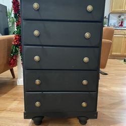 Small Dresser 