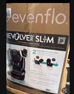 Like new Evenflo® Revolve360™ Slim 2-in-1 Rotational Car Seat with Quick Clean Cover!used 1 time in second car in box $300 firm pick up only east Pa