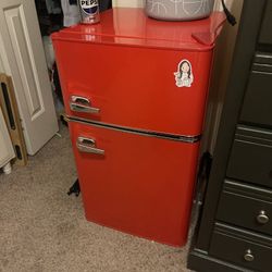 Small Fridge For Sale