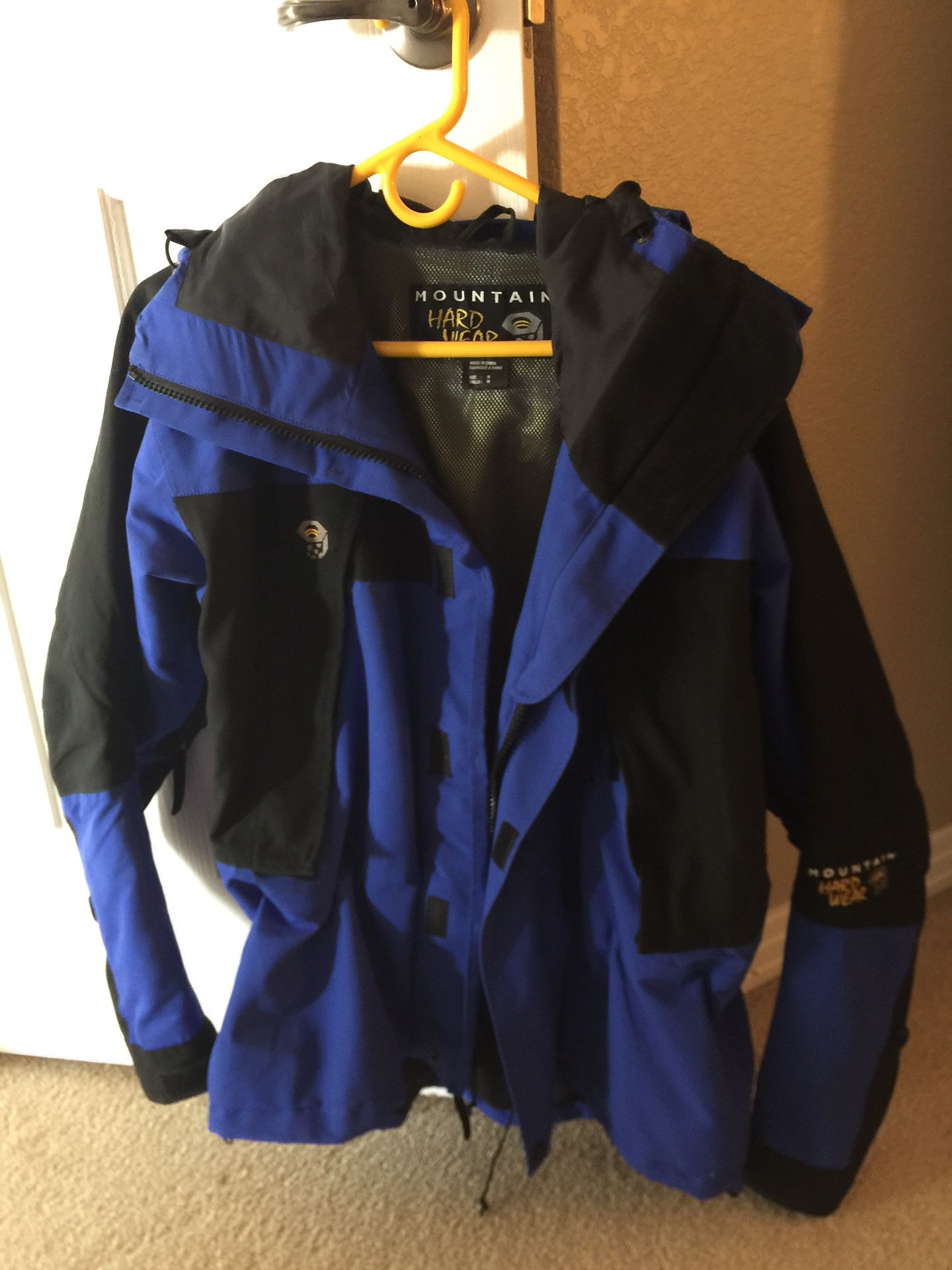 Women’s Mountain Hard Wear Waterproof Parka