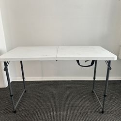 🚨 MOVING SALE! 3-Ft Bi-Fold Adjustable Height Folding Table (24" x 36")