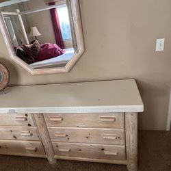 Furniture Set -very good condition